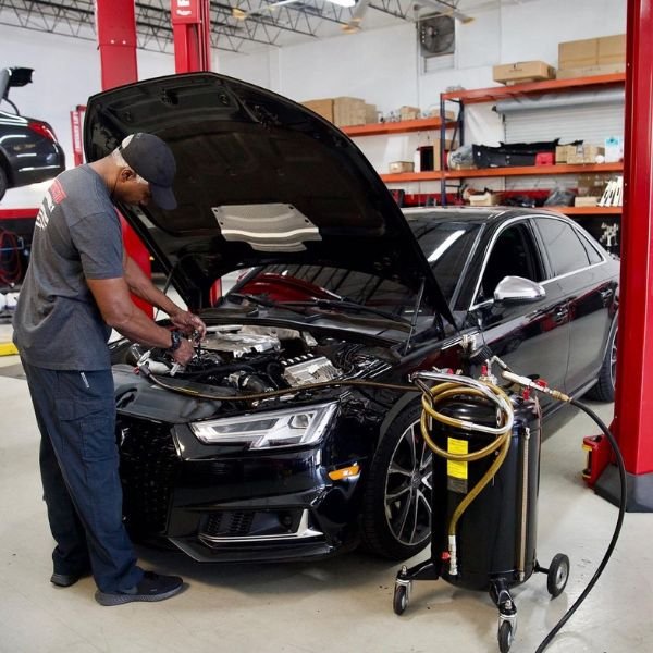 Car Engine Repair Dubai